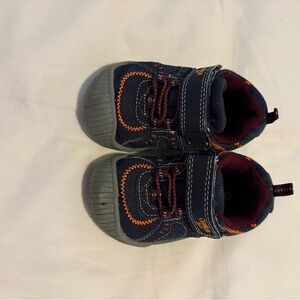OshKosh B'gosh Navy and Orange Sneakers